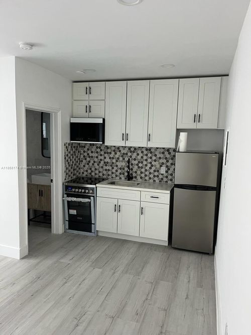 apt-6-7128 Indian Creek Dr, Miami Beach, FL, 33141-3090 | Card Image