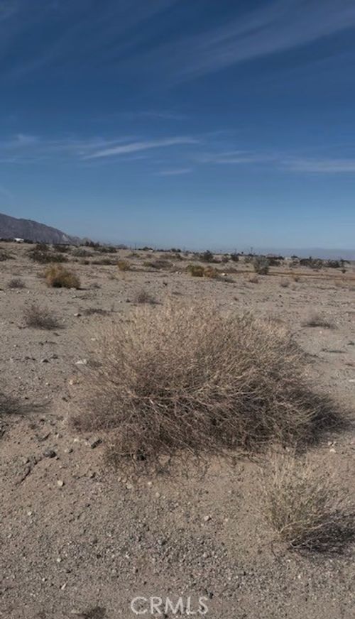 1258 Sea Gull Ave, Thermal, CA, 92274-8165 | Card Image