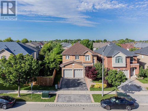2381 Grand Oak Trail, Oakville, ON, L6M4V4 | Card Image
