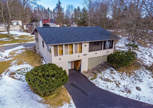 4263 New Seneca Tpke, Marcellus, NY, 13108-9601 | Card Image