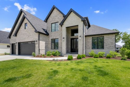 9533 Tall Grass Trl, Saint John, IN, 46373-0671 | Card Image