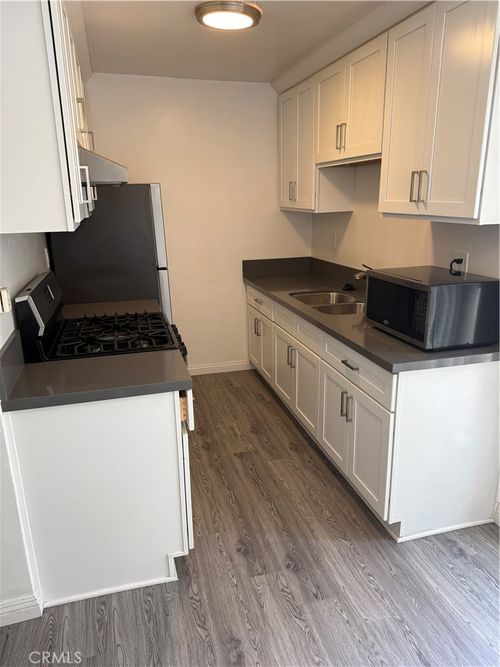 3337 S Durango, Los Angeles, CA, 90034 | Card Image