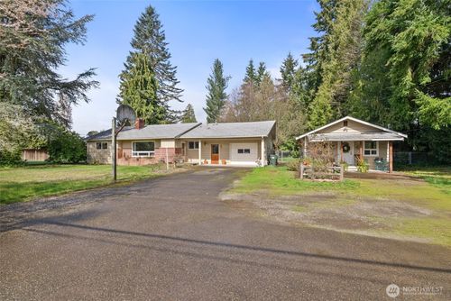4606 15th Ave Ne, Olympia, WA, 98516-3760 | Card Image