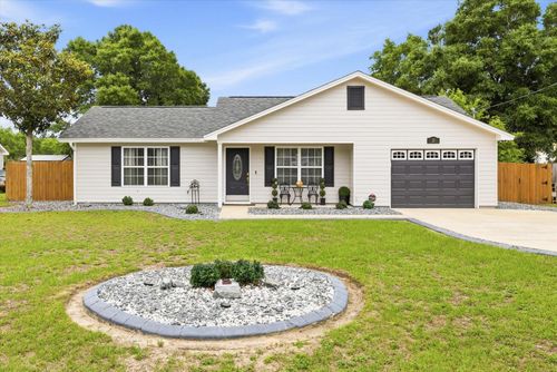 21 Stevens Dr, Midway, FL, 32343-2673 | Card Image