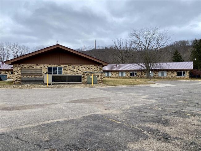 232 Springer Ave, Home with 33 bedrooms, 37 bathrooms and 37 parking in Elmwood WI | Image 12