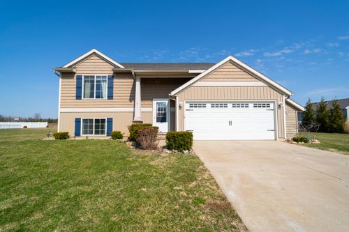 871 E Harmony Dr, Sparta, MI, 49345-8166 | Card Image