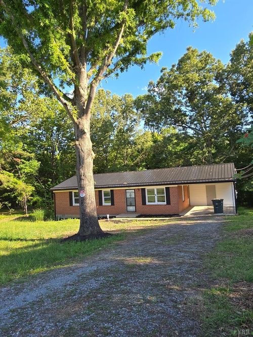 307 Hunter Road, Brookneal, VA, 24528 | Card Image