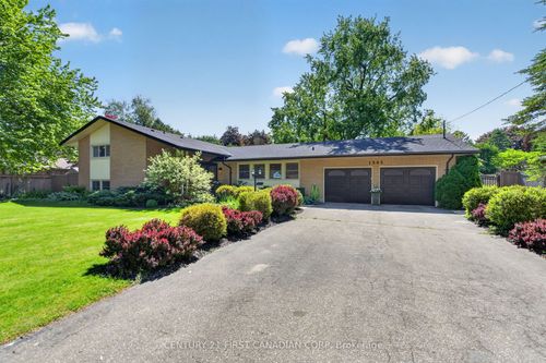 1505 Stoneybrook Cres, London, ON, N5X1C6 | Card Image