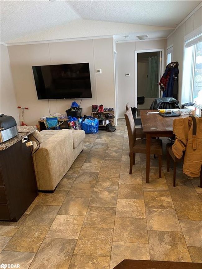 1073 Rosseau Lake Rd 1, House other with 3 bedrooms, 2 bathrooms and 6 parking in Windermere ON | Image 5
