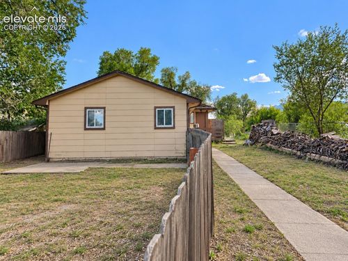 843 E Vermijo Ave, Colorado Springs, CO, 80903-3754 | Card Image
