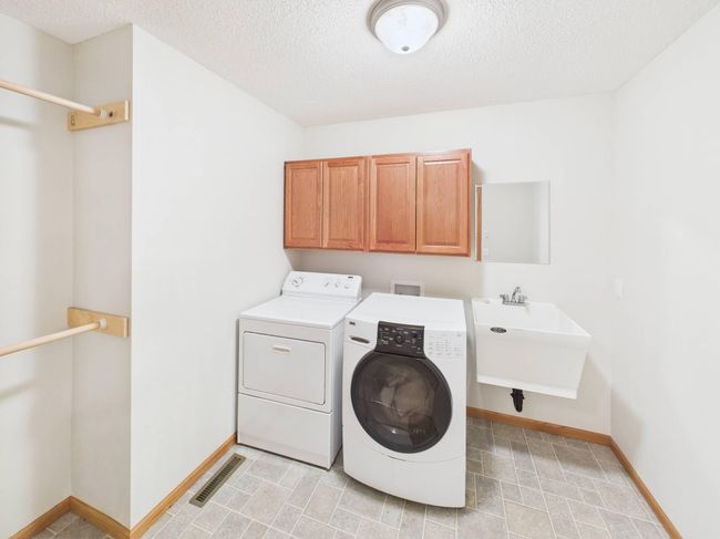 814 3 Rd Ave Sw, House other with 5 bedrooms, 3 bathrooms and null parking in Saint Joseph MN | Image 36