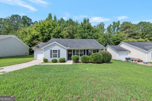 45 Mineral Springs Ln, Newnan, GA, 30263-6605 | Card Image