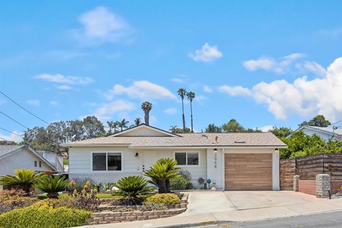 2068 Montclair St, San Diego, CA, 92104-5339 | Card Image