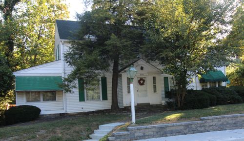 2500 Maplewood Dr, Columbus, OH, 43231-4850 | Card Image