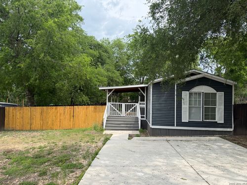 932 Wild Persimmon St, San Antonio, TX, 78245-3334 | Card Image
