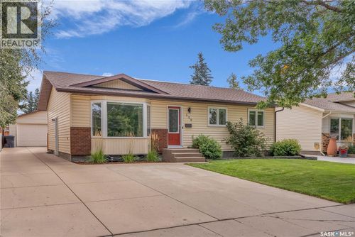 339 Kenderdine Rd, Saskatoon, SK, S7N3S9 | Card Image