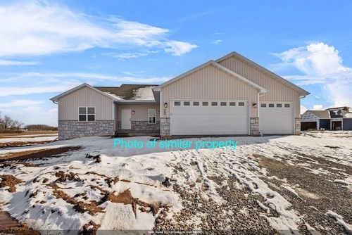 N9220 Homestead Lane, HARRISON, WI, 54915 | Card Image