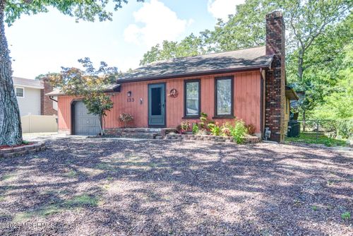 133 Mello Ln, Toms River, NJ, 08753-2305 | Card Image