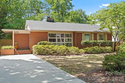 4439 Applegate Rd, Charlotte, NC, 28209-2709 | Card Image