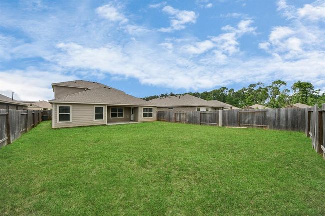 20715 Southern Woods Dr, House other with 4 bedrooms, 3 bathrooms and 2 parking in New Caney TX | Image 12
