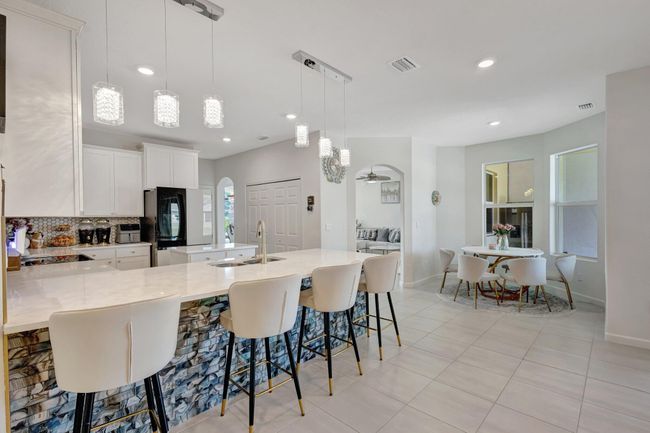 5280 2 Nd Mnr, House other with 5 bedrooms, 4 bathrooms and null parking in Vero Beach FL | Image 13