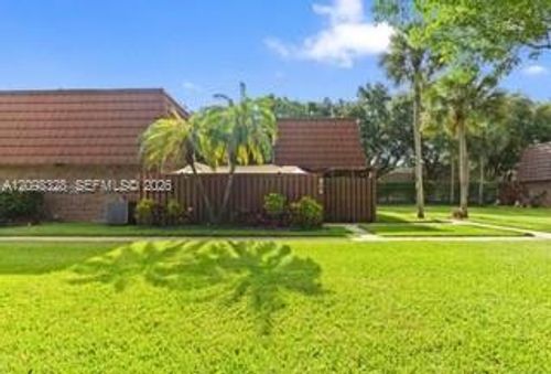 806 Sw 119th Way, Davie, FL, 33325-3824 | Card Image