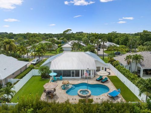 770 23rd Ave, Vero Beach, FL, 32962-1300 | Card Image