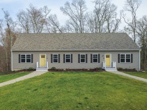 35-37 Glendale Ave, Tiverton, RI, 02878 | Card Image