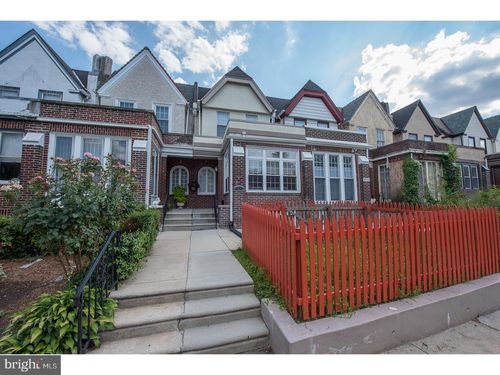 4922 Pine St, PHILADELPHIA, PA, 19143-1613 | Card Image