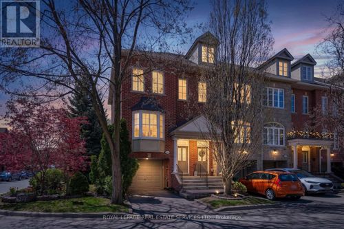 20 San Remo Terr, Etobicoke, ON, M8Z6C6 | Card Image