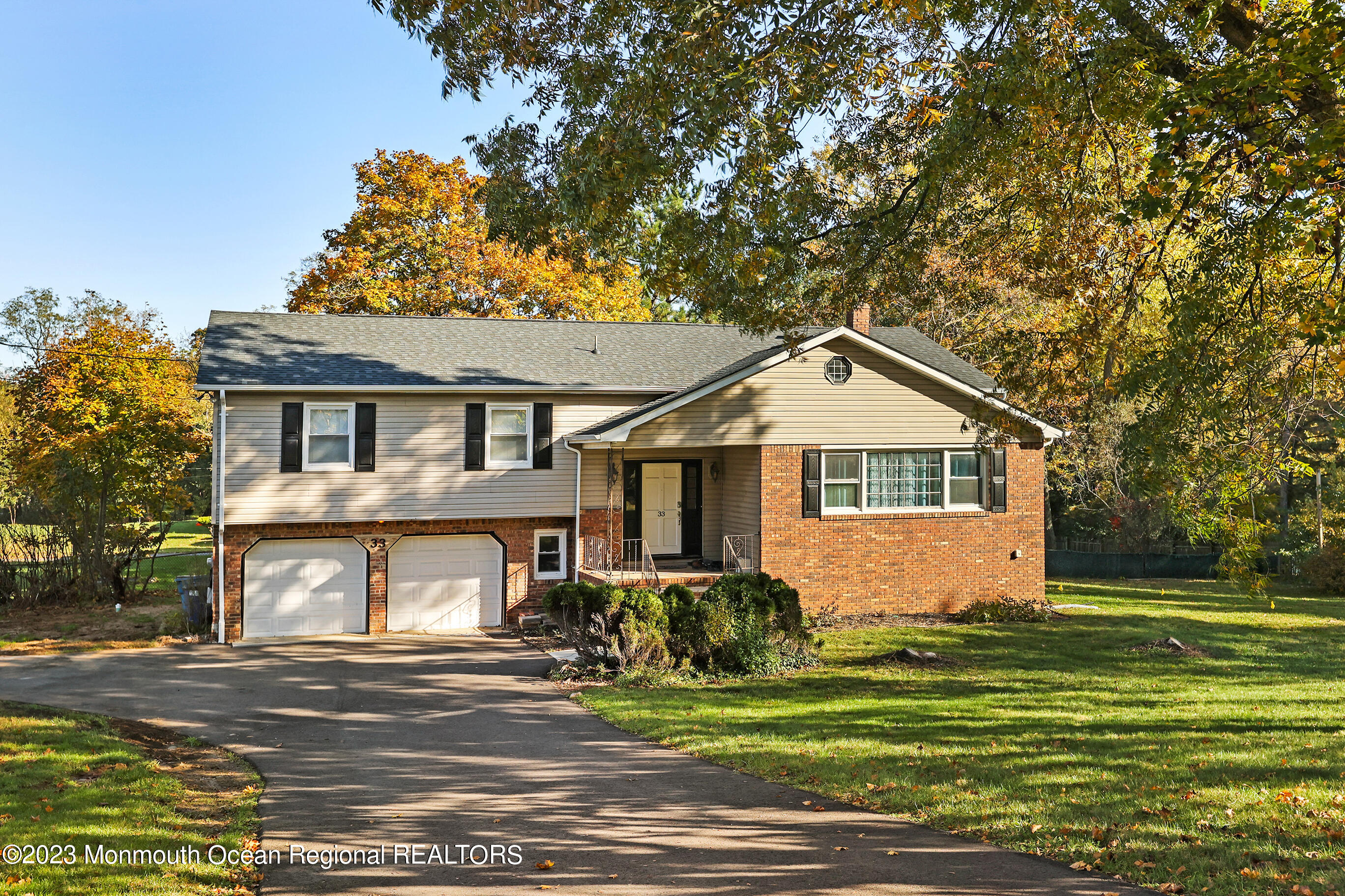 Hidden Stream Rd, Freehold, NJ 07728