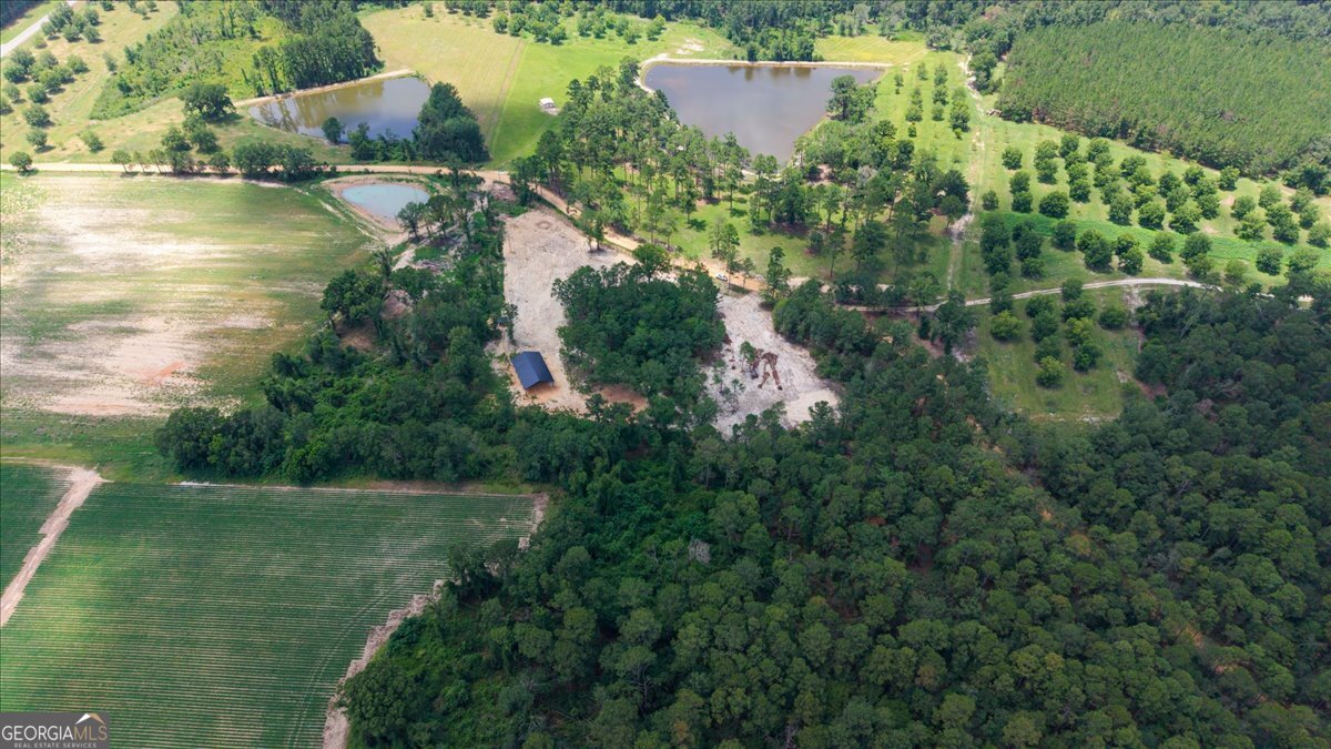 Land in Cobbtown 2