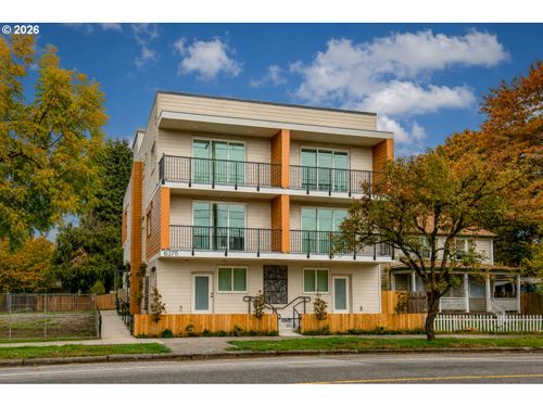 6375 N Lombard St, Portland, OR, 97203-4165 | Card Image