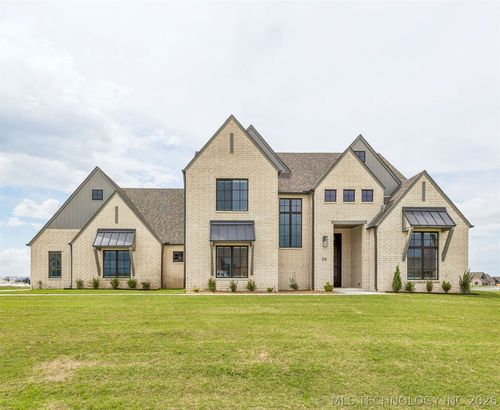 214 E 164th Place S, Glenpool, OK, 74033 | Card Image