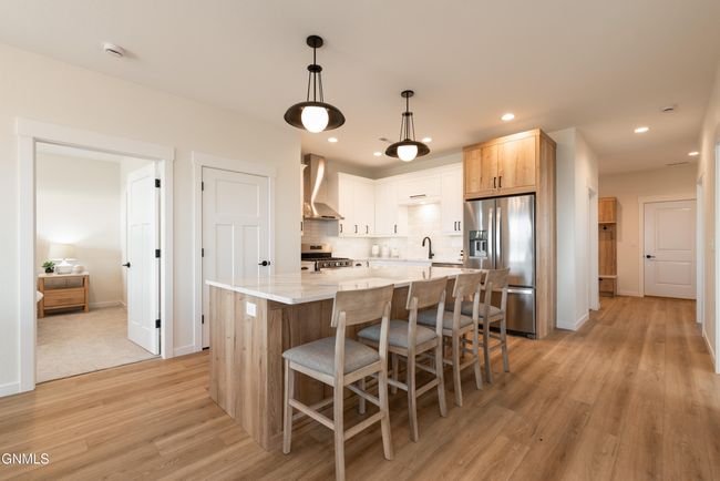 5631 Davies Dr, Townhouse with 3 bedrooms, 2 bathrooms and null parking in Bismarck ND | Image 10