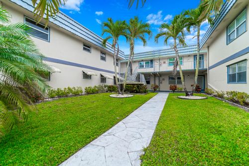 560 Brittany L, Delray Beach, FL, 33446-1157 | Card Image