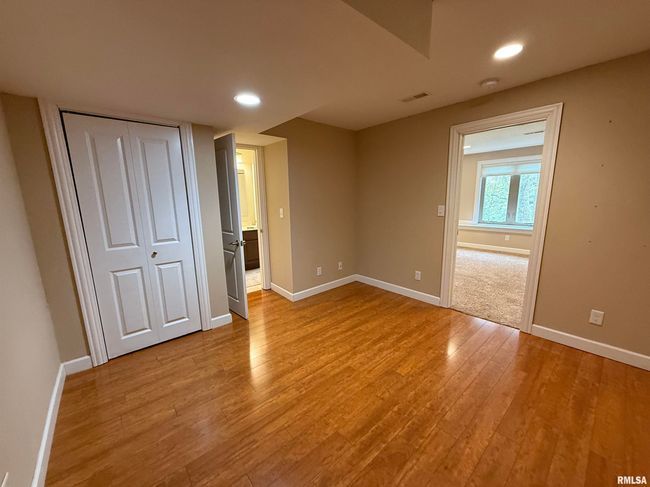 20731 N Sequoia Cv, House other with 4 bedrooms, 2 bathrooms and 2 parking in Chillicothe IL | Image 12
