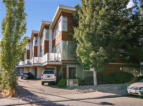 1-2830 Irma St, Victoria, BC, V9A1S2 | Card Image