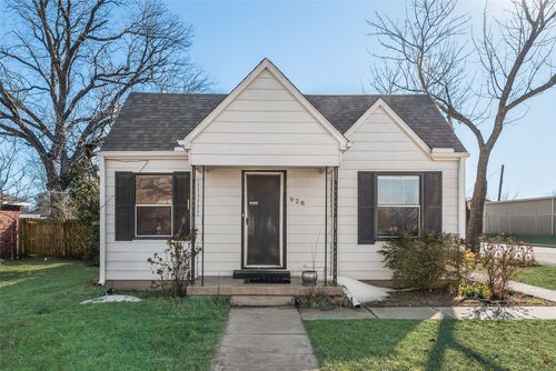 928 W Willow St, Sanger, TX, 76266-4619 | Card Image