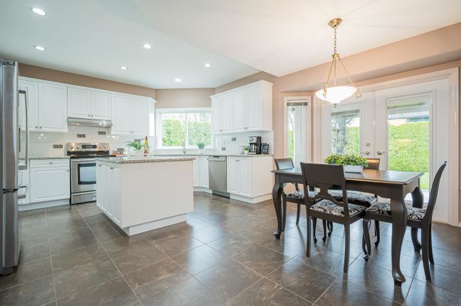 4417 221 A Street, House other with 4 bedrooms, 2 bathrooms and 6 parking in Langley BC | Image 10