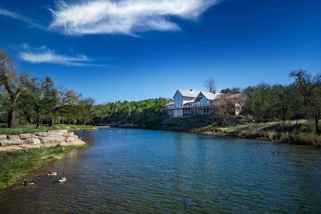 556 Cliff View Loop, Home with 6 bedrooms, 7 bathrooms and null parking in Harper TX | Image 5