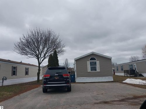 4652 Meadow Lane Drive, Traverse City, MI, 49685 | Card Image