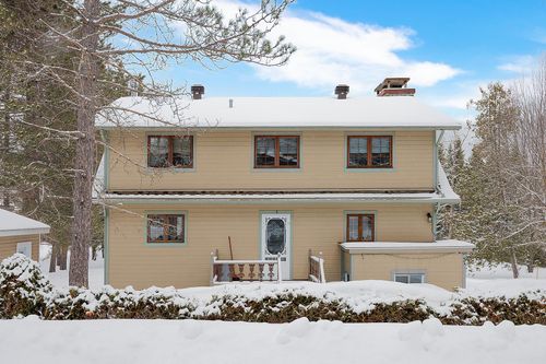 5Z Ch St-Pierre, Saint-Donat-De-Montcalm, QC, J0T2C0 | Card Image