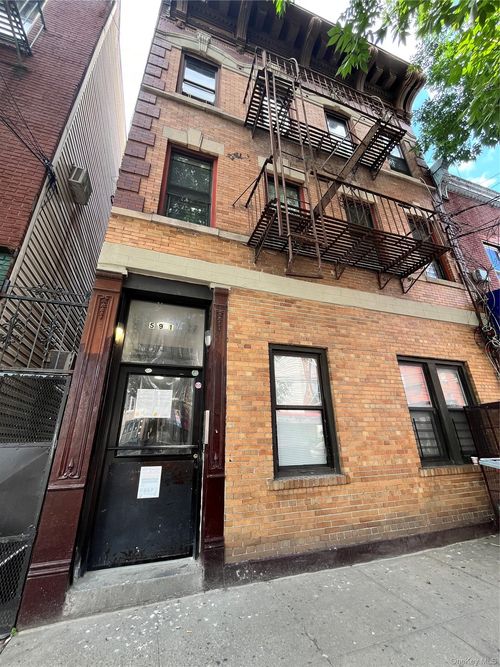 591 Van Nest Avenue, New York, NY, 10460 | Card Image