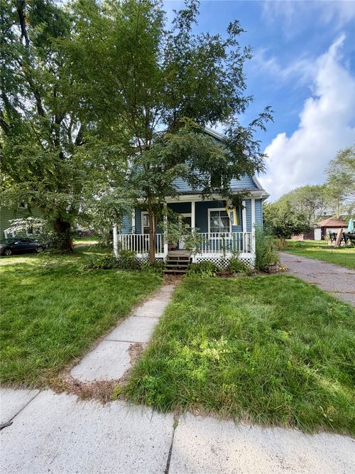 2-538 Spring St, Eau Claire, WI, 54703-3228 | Card Image