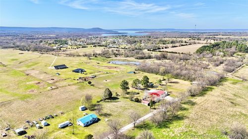 10098 N County Road 4295, Quinton, OK, 74561-1037 | Card Image