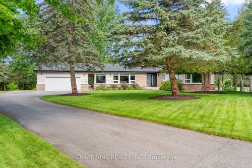 6486 Woodland Pl, Manotick, ON, K4M1B3 | Card Image
