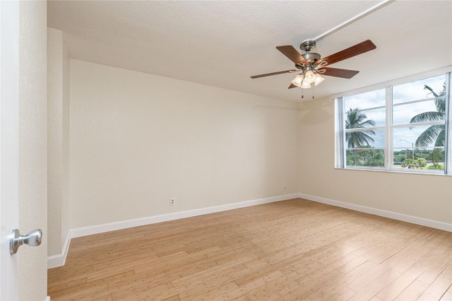APT-403A - 8900 Washington Blvd, Condo with 1 bedrooms, 2 bathrooms and null parking in Pembroke Pines FL | Image 5
