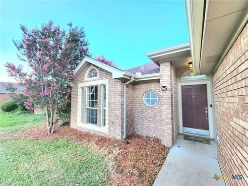 2006 Indian Camp Trl, Copperas Cove, TX, 76522-3985 | Card Image