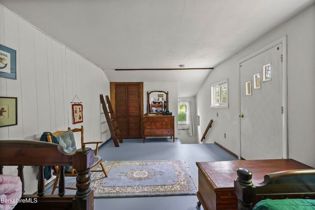 205 - 203205 Main St, Home with 5 bedrooms, 3 bathrooms and 3 parking in Hancock MA | Image 46